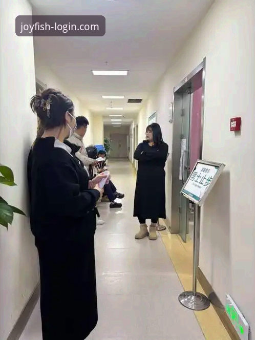 揭秘乐鱼官网客服背后的技术真相：v2.0.8版本实测与用户反馈全解析